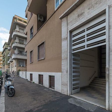 Tiber Stylish Apartment Rome Luaran gambar